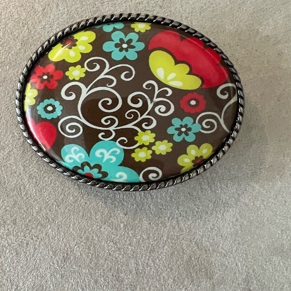 Belt Buckle Princess and Butch - Picture 2 of 3